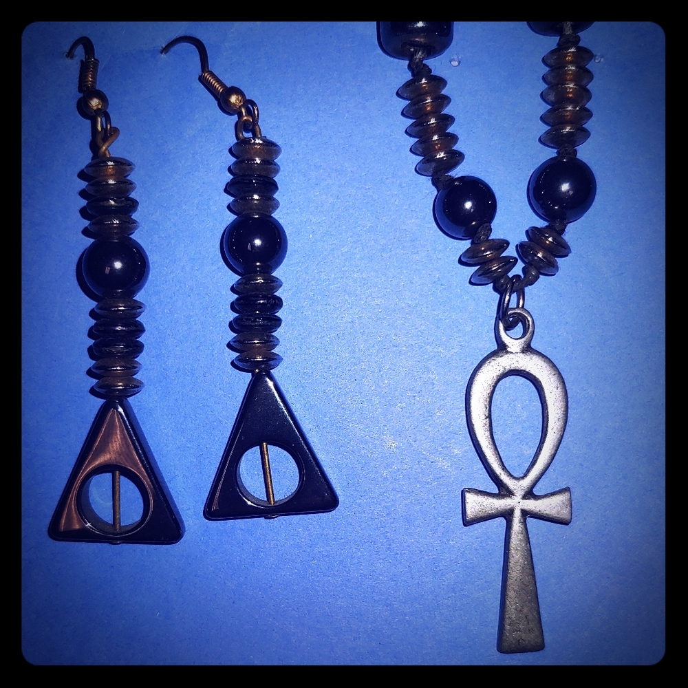 ✅ *Select jewelry: 5 for $25* Matching Set with Hematite and Ankh